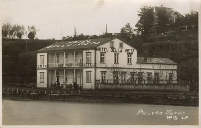 Framed Print : Hotel in Puerto Varas, Los Lagos, Chile, South America Framed Print : Hotel in Puerto Varas, Los Lagos, Chile, South America