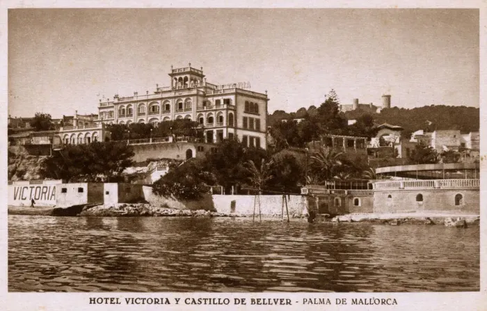 Framed Print : Hotel Victoria y Castillo, Palma de Majorca, Majorca, Spain Framed Print : Hotel Victoria y Castillo, Palma de Majorca, Majorca, Spain