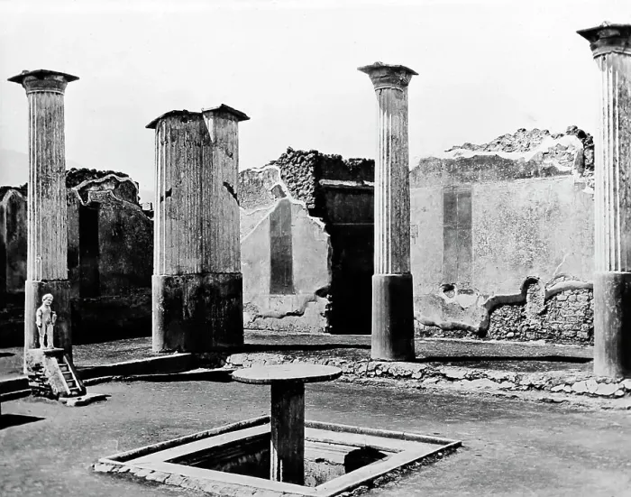 Framed Print : House of Alconius, Pompeii, Italy, Victorian period Framed Print : House of Alconius, Pompeii, Italy, Victorian period