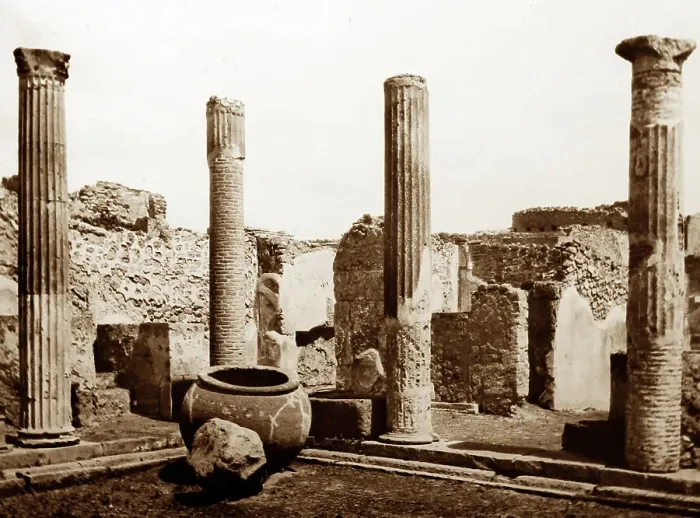 Framed Print : House of the Dyer, Pompeii, Italy, Victorian period