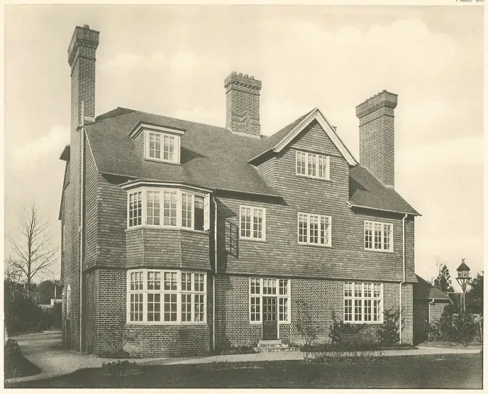 Framed Print : House in West Kent, Garden Front Framed Print : House in West Kent, Garden Front
