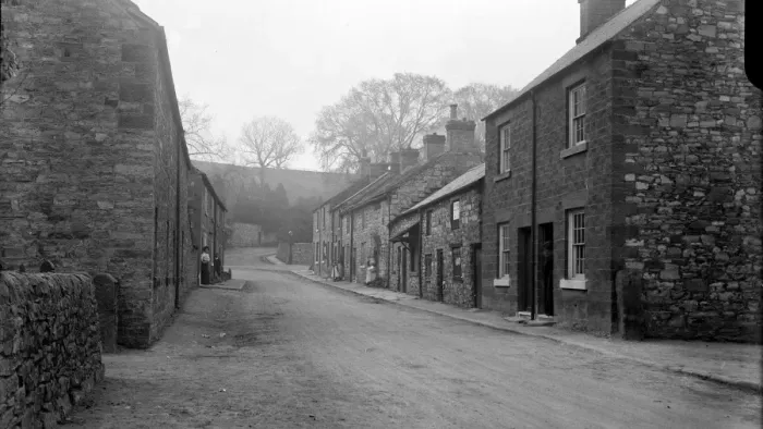 Framed Print : Houses at Ashford in the Water, Peak District, Derbyshire Framed Print : Houses at Ashford in the Water, Peak District, Derbyshire