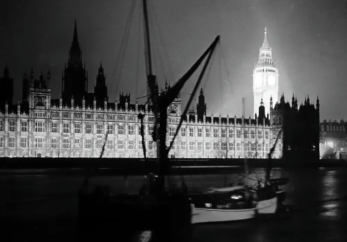 Framed Print : Houses of Parliament at night, London, probably 1920s Framed Print : Houses of Parliament at night, London, probably 1920s