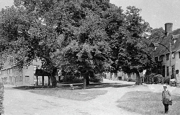Hoxne Church Street early 1900s