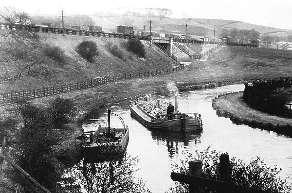 Huddersfield The Canal early 1900s