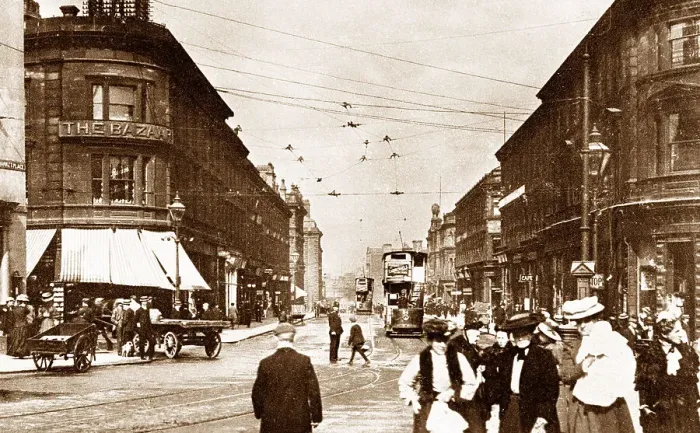 Framed Print : Huddersfield John William Street early 1900s Framed Print : Huddersfield John William Street early 1900s