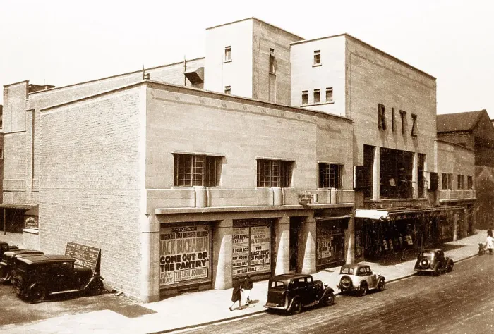 Framed Print : Huddersfield Ritz Cinema possibly 1940s Framed Print : Huddersfield Ritz Cinema possibly 1940s
