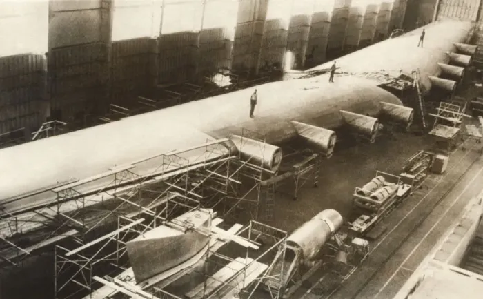 Framed Print : Hughes H-4 Hercules / Spruce Goose Framed Print : Hughes H-4 Hercules / Spruce Goose