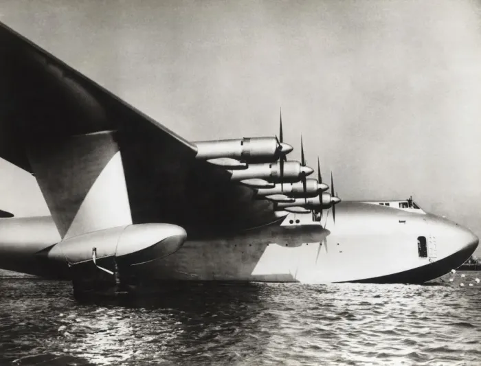 Framed Print : Hughes H-4 Hercules  /  Spruce Goose