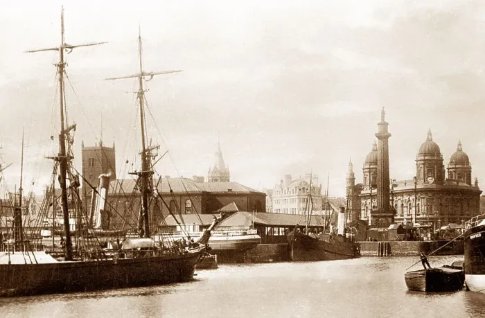 Framed Print : Hull - Prince's Dock Framed Print : Hull - Prince's Dock