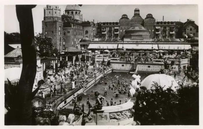 Framed Print : Hungary - Budapest - The Gellert Baths