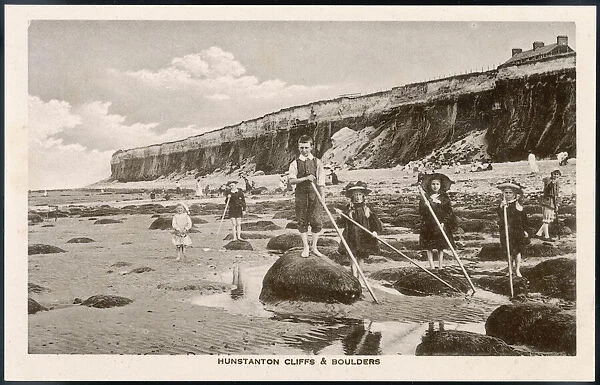 Hunstanton, Norfolk: the cliffs and boulders Date: circa 1905