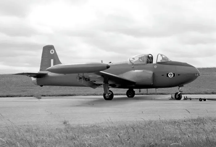 Framed Print : Hunting-Percival Jet Provost T.4 XS226 - 42 Framed Print : Hunting-Percival Jet Provost T.4 XS226 - 42