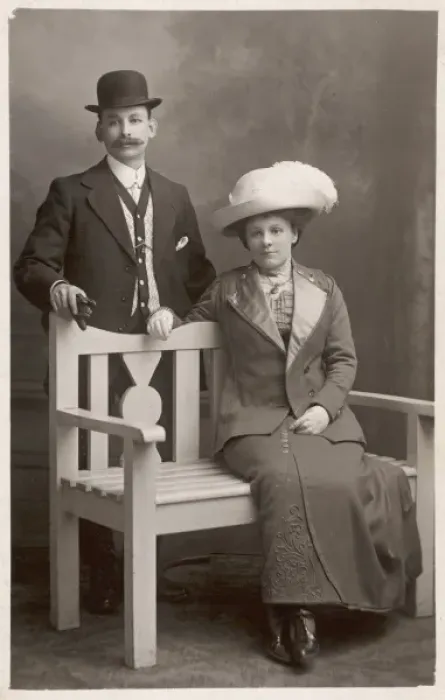 Framed Print : Husband / Wife / Bench C1900 Framed Print : Husband / Wife / Bench C1900