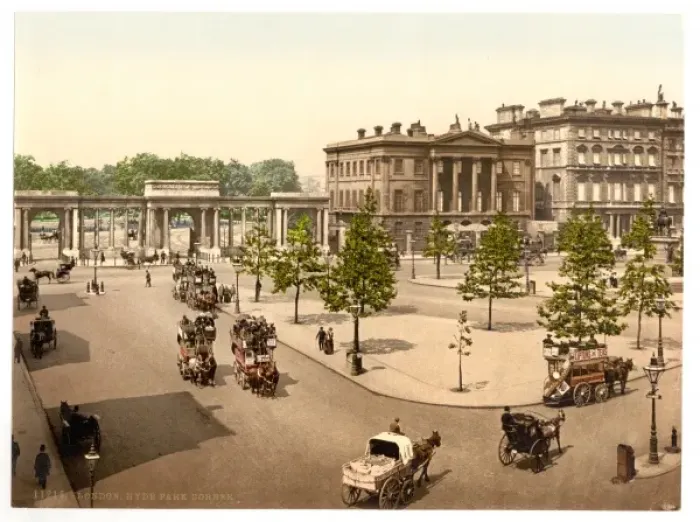 Framed Print : Hyde Park Corner, London, England Framed Print : Hyde Park Corner, London, England