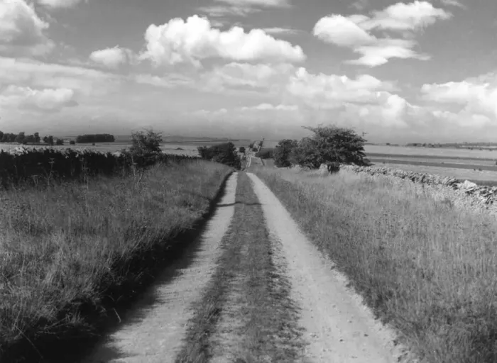 Framed Print : Icknield Street, a Roman Road, said to have run from Derby to Bourton-on-the-Water Framed Print : Icknield Street, a Roman Road, said to have run from Derby to Bourton-on-the-Water