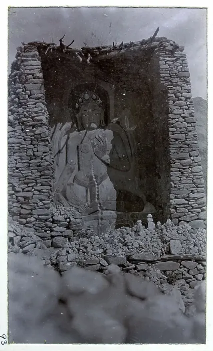 Framed Print : Idol in Red Idol Gorge, on the road to Gyantse, from a fascinating album which reveals new details on a little-known campaign in which a British military force brushed aside Tibetan defences to capture Lhasa, in 1904 Framed Print : Idol in Red Idol Gorge, on the road to Gyantse, from a fascinating album which reveals new details on a little-known campaign in which a British military force brushed aside Tibetan defences to capture Lhasa, in 1904