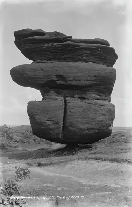 Framed Print : Idol Rock at Brimham Rocks Framed Print : Idol Rock at Brimham Rocks