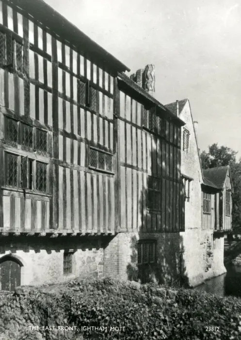 Framed Print : Ightham Mote, Kent - The East Front Framed Print : Ightham Mote, Kent - The East Front