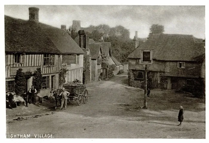 Framed Print : Ightham Village, Kent Framed Print : Ightham Village, Kent