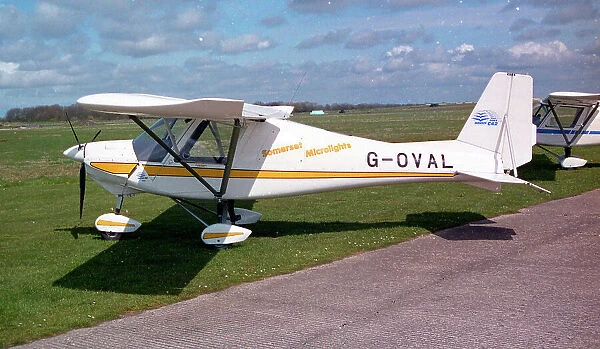 Ikarus C42 G-OVAL