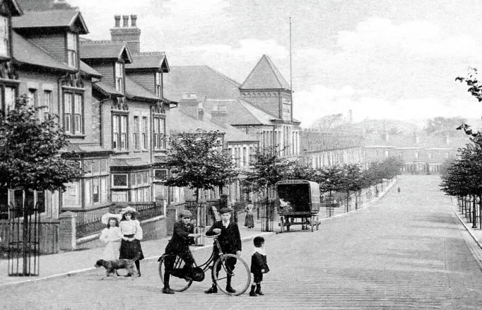 Framed Print : Ilkeston Lord Haddon Road early 1900s Framed Print : Ilkeston Lord Haddon Road early 1900s