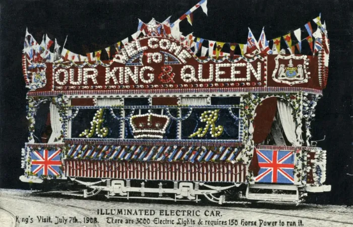 Framed Print : Illuminated Electric Car to celebrate Kings Visit Framed Print : Illuminated Electric Car to celebrate Kings Visit