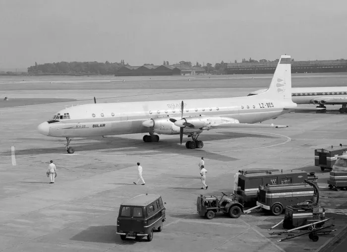 Framed Print : Ilyushin Il-18V LZ-BES Framed Print : Ilyushin Il-18V LZ-BES