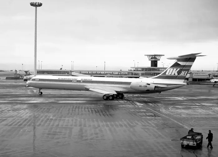 Framed Print : Ilyushin Il-62 OK-YBB Framed Print : Ilyushin Il-62 OK-YBB