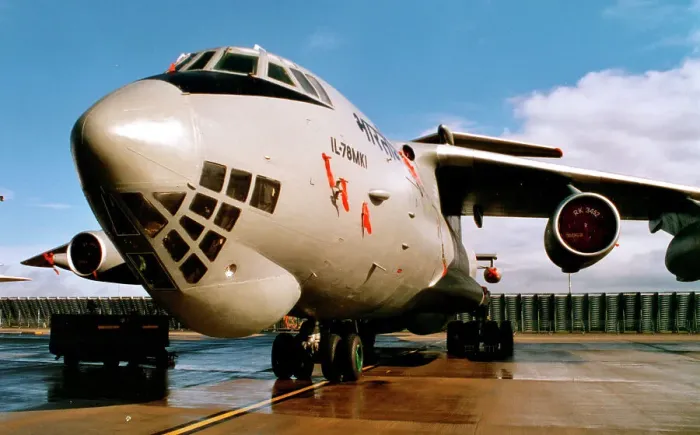Framed Print : Ilyushin Il-78MKI RK3452 Framed Print : Ilyushin Il-78MKI RK3452