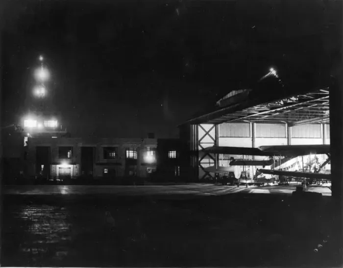 Framed Print : The Imperial Airways hangar at Croydon Airport Framed Print : The Imperial Airways hangar at Croydon Airport
