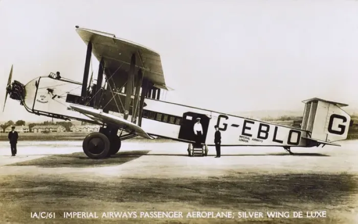 Framed Print : Imperial Airways Passenger Aeroplane - Silver Wing de luxe Framed Print : Imperial Airways Passenger Aeroplane - Silver Wing de luxe