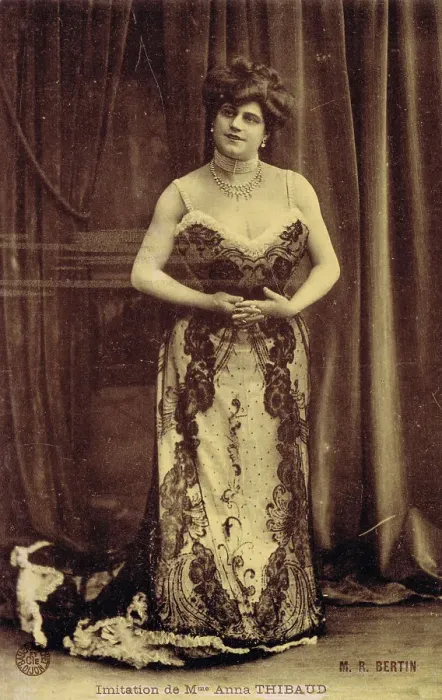 Framed Print : Impersonator M. R. Bertin in an imitation of Mme Anna Thibaud Framed Print : Impersonator M. R. Bertin in an imitation of Mme Anna Thibaud
