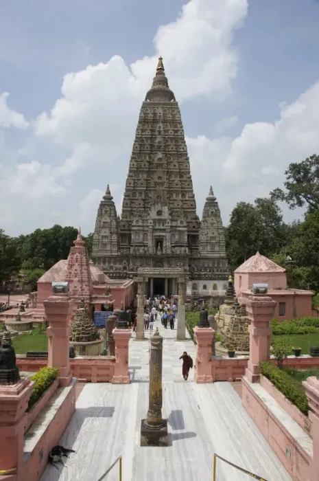 Framed Print : India, Bihar, Bodh Gaya Framed Print : India, Bihar, Bodh Gaya
