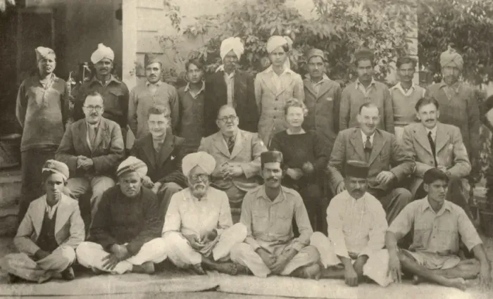 Framed Print : India - Foreign Office Personnel and staff Framed Print : India - Foreign Office Personnel and staff