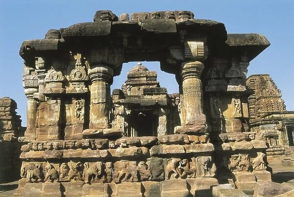 INDIA. KARNATAKA. Pattadakal. Mallikarjuna Temple