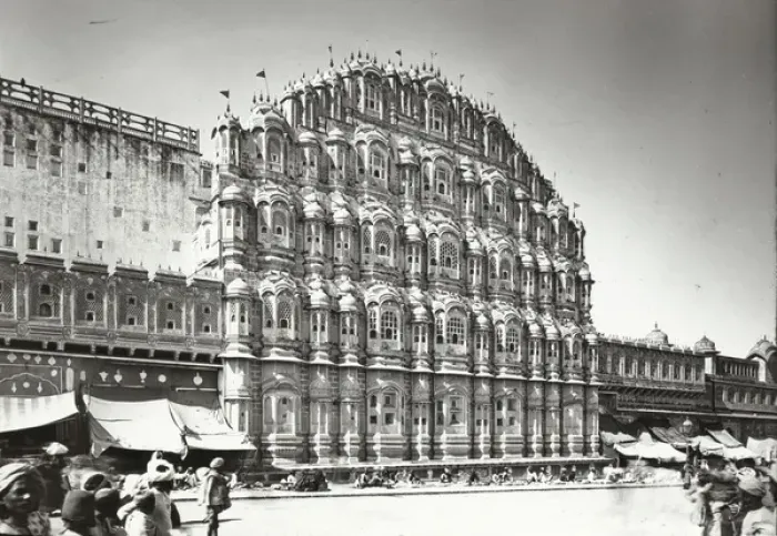 Framed Print : India - Palace of the Winds, Jeypore Framed Print : India - Palace of the Winds, Jeypore