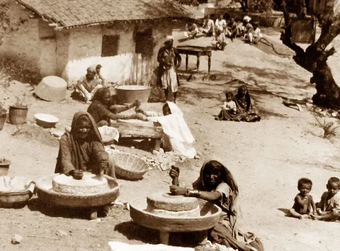 Framed Print : India - Village near Mount Abu early 1900s Framed Print : India - Village near Mount Abu early 1900s