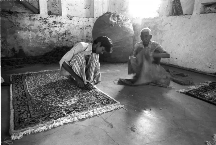 Framed Print : Indian carpet factory - 2 Framed Print : Indian carpet factory - 2