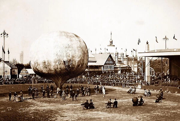 Inflating the balloon, Royal Naval Exhibition