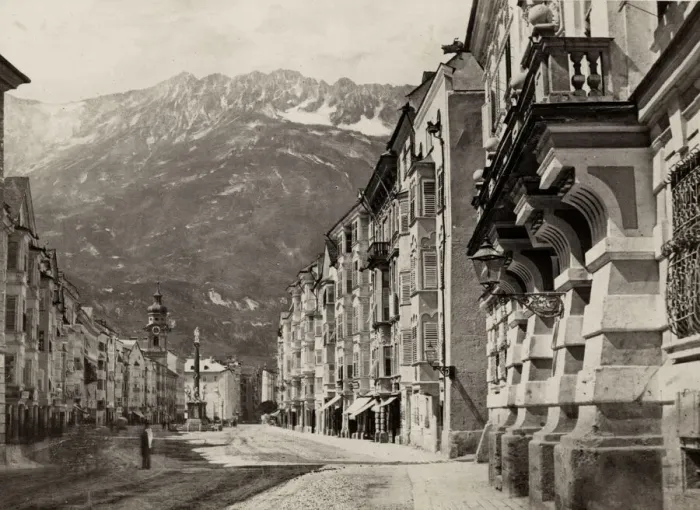 Framed Print : Innsbruck street scene, Austria Framed Print : Innsbruck street scene, Austria