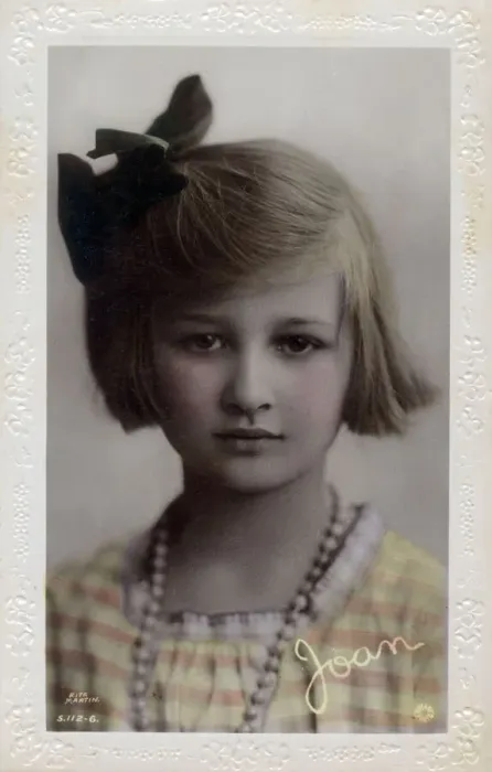Framed Print : insertcaption Date: circa 1920s Framed Print : insertcaption Date: circa 1920s