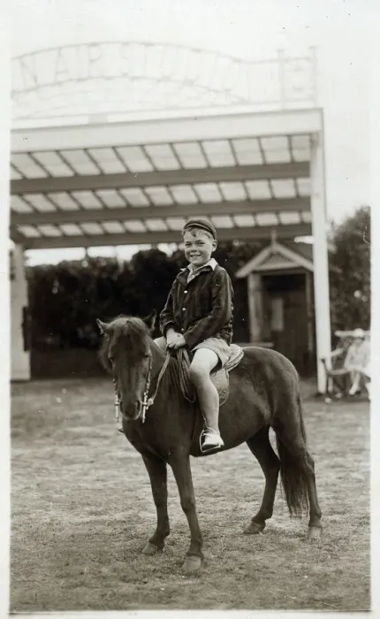 Framed Print : insertcaption Date: circa 1920s Framed Print : insertcaption Date: circa 1920s