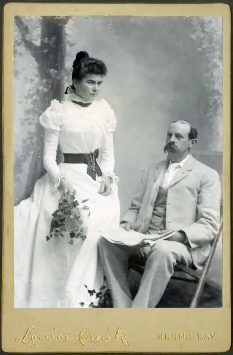 Framed Print : insertcaption Date: circa 1920s Framed Print : insertcaption Date: circa 1920s