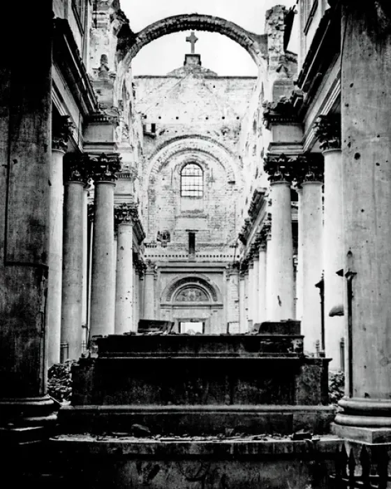 Framed Print : Interior of Arras Cathedral after German shell fire, WW1 Framed Print : Interior of Arras Cathedral after German shell fire, WW1