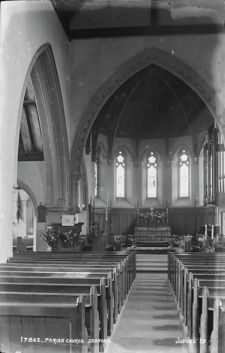 Framed Print : Interior of Parish Church Framed Print : Interior of Parish Church