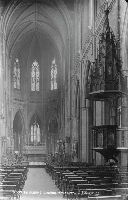 Framed Print : Interior of St. Albans Church Framed Print : Interior of St. Albans Church
