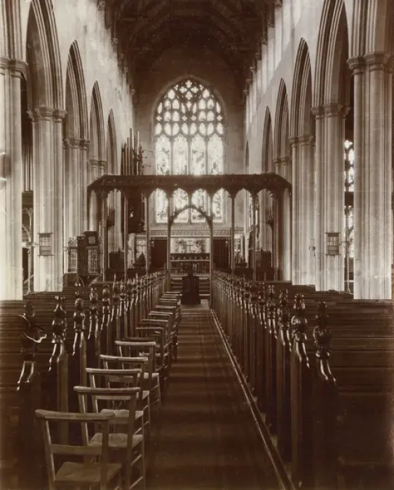 Framed Print : Interior of St Edmunds Church, Southwold, Suffolk Framed Print : Interior of St Edmunds Church, Southwold, Suffolk
