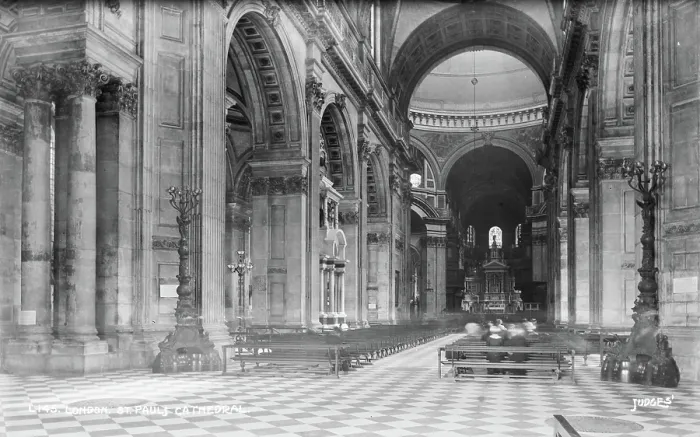 Framed Print : Interior of St. Paul's Cathedral Framed Print : Interior of St. Paul's Cathedral