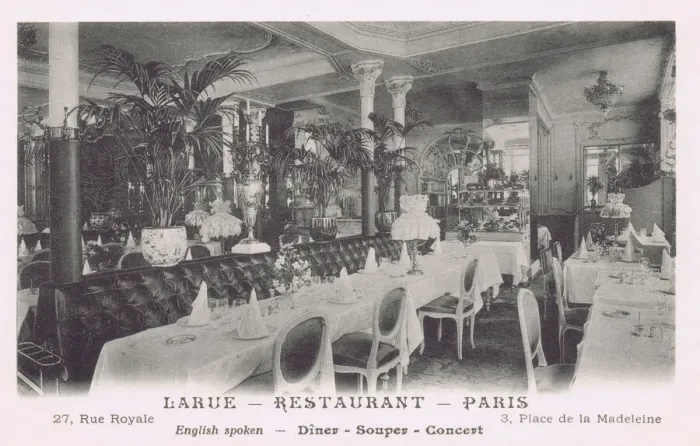 Framed Print : An interior view of the Larue restaurant, Paris, 1920s Framed Print : An interior view of the Larue restaurant, Paris, 1920s